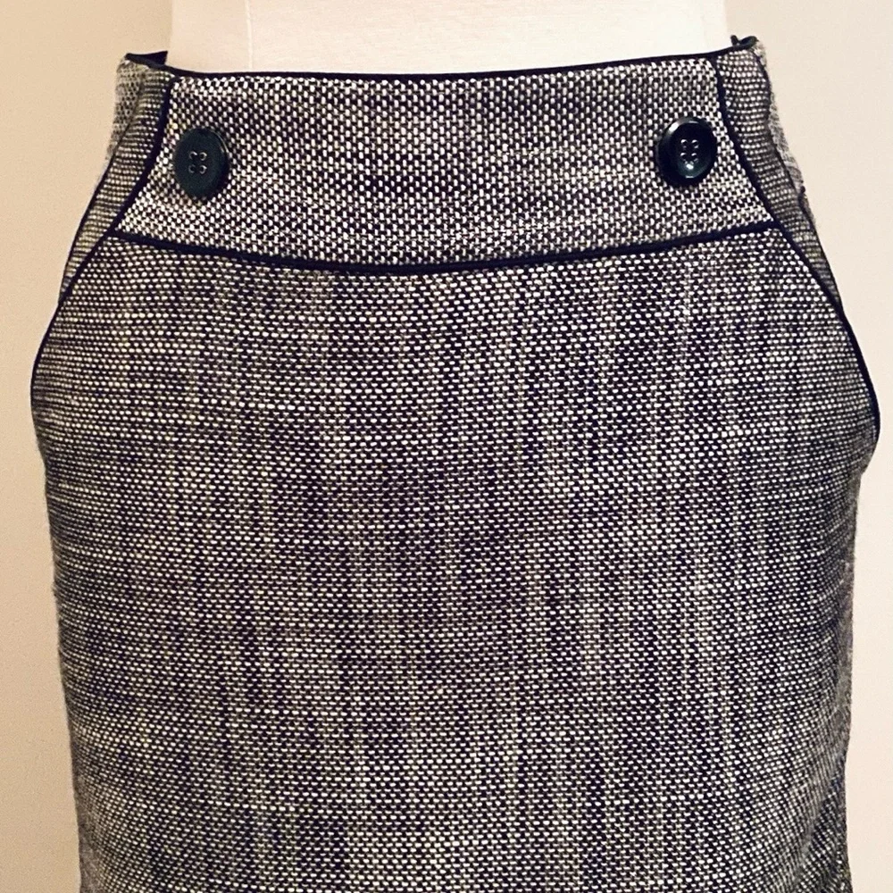The Limited Black White Metallic Tweed Black Piping Lined Pencil Mini Skirt SZ 2